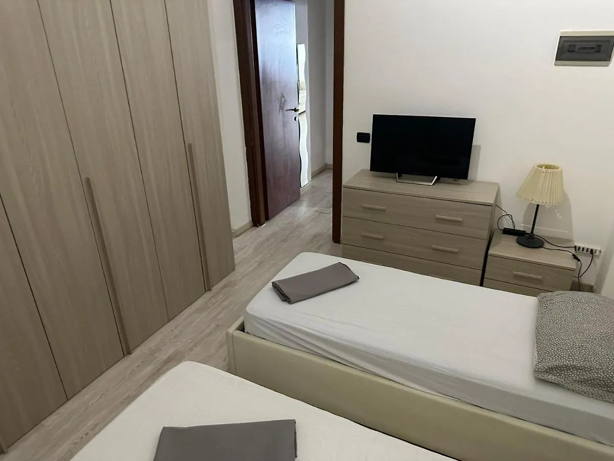 Breno Apartment Milan